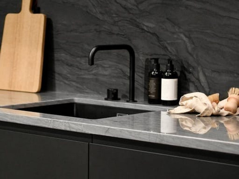 Kuchynská pracovná doska z prírodného kameňa galéria 20